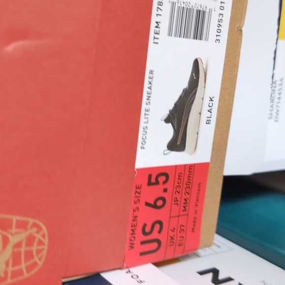 Puma Focus Lite Sneakers - Picture 6 of 6